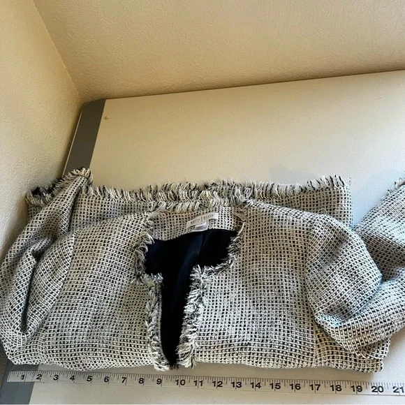 White House Black Market Tweed Blazer Black & White 3/4 Sleeve Career Wear Sz 12 - Picture 9 of 10